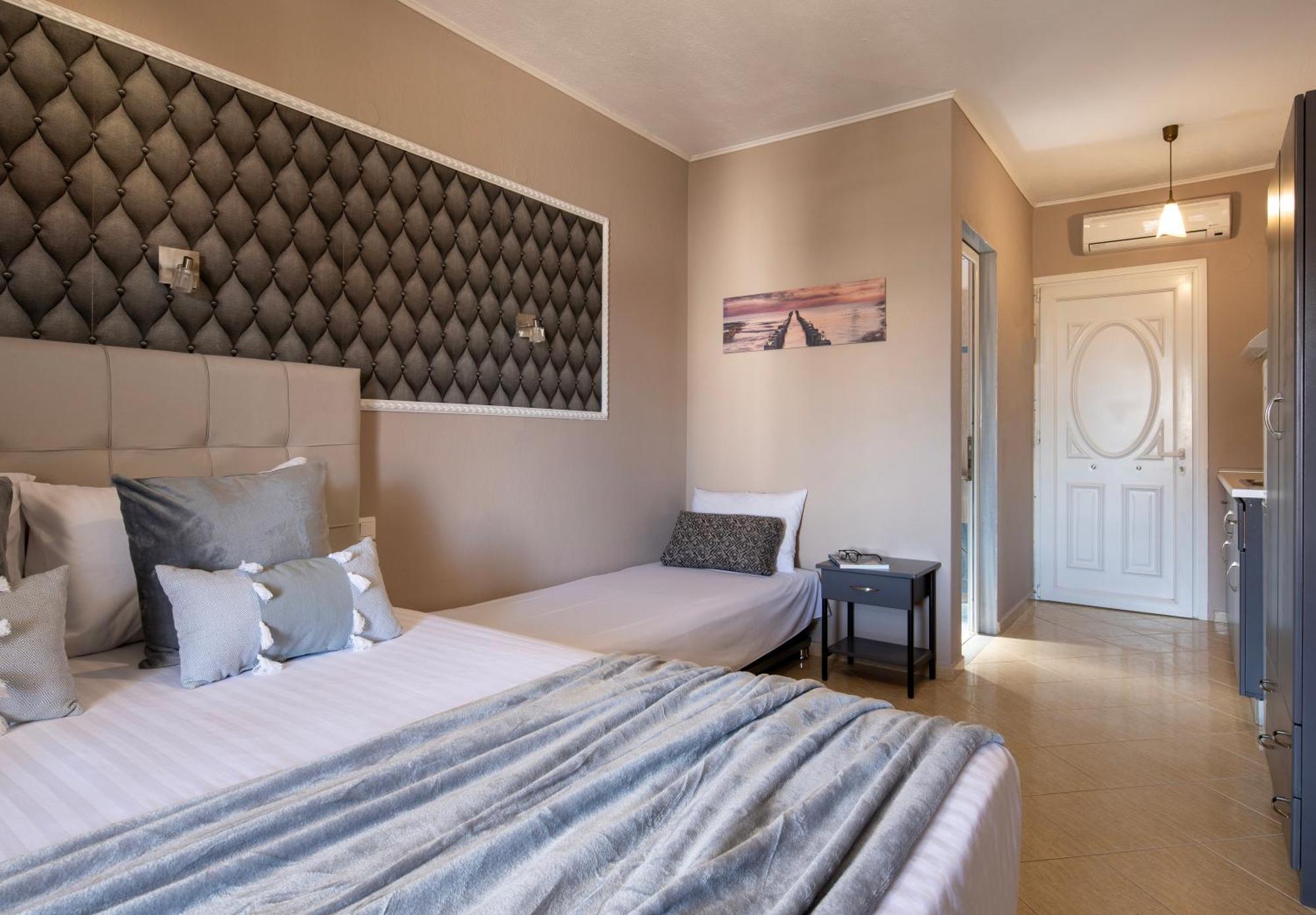 Theodoroula House Apartamento Sárti Quarto foto
